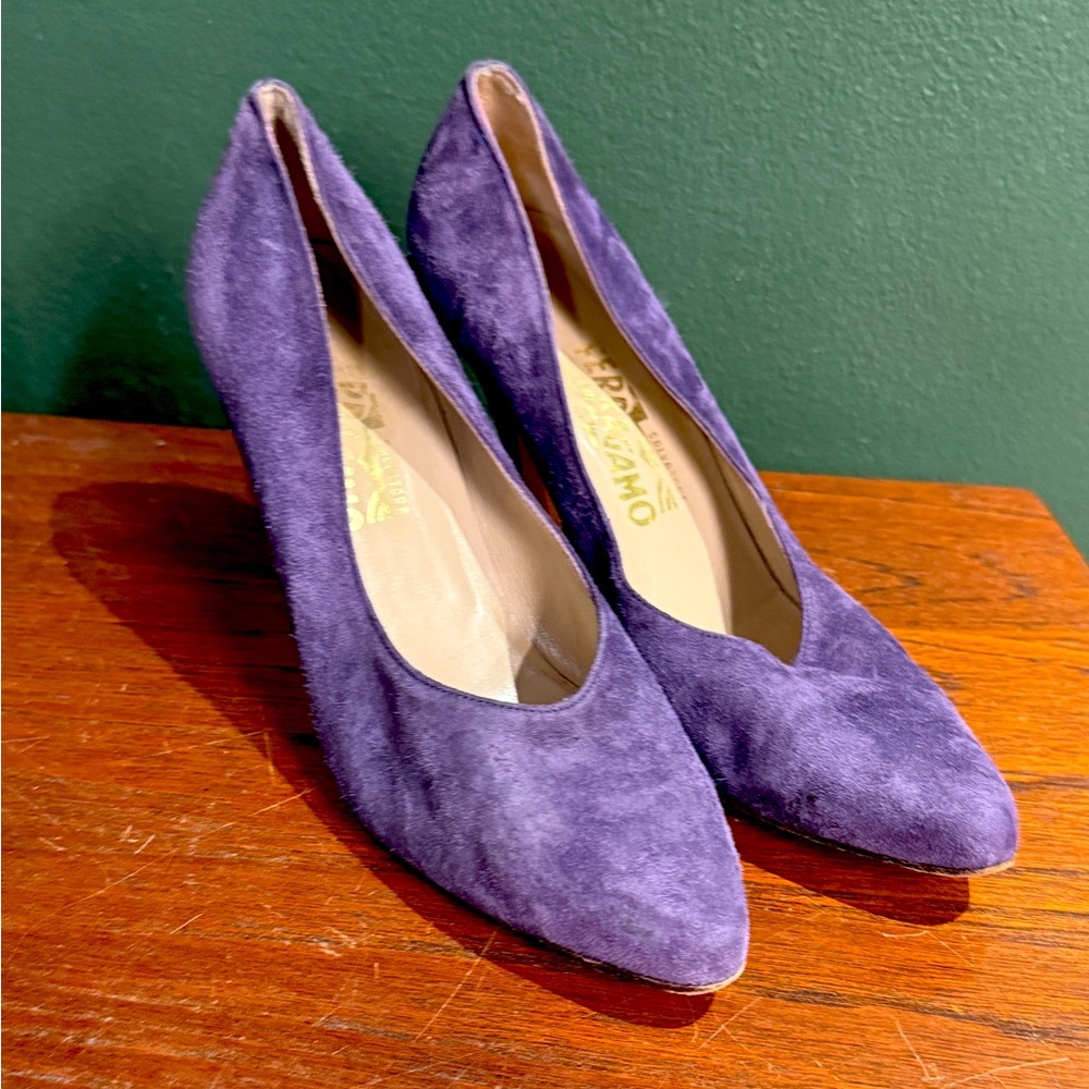 Salvatore Ferragamo purple suede heels 9.5